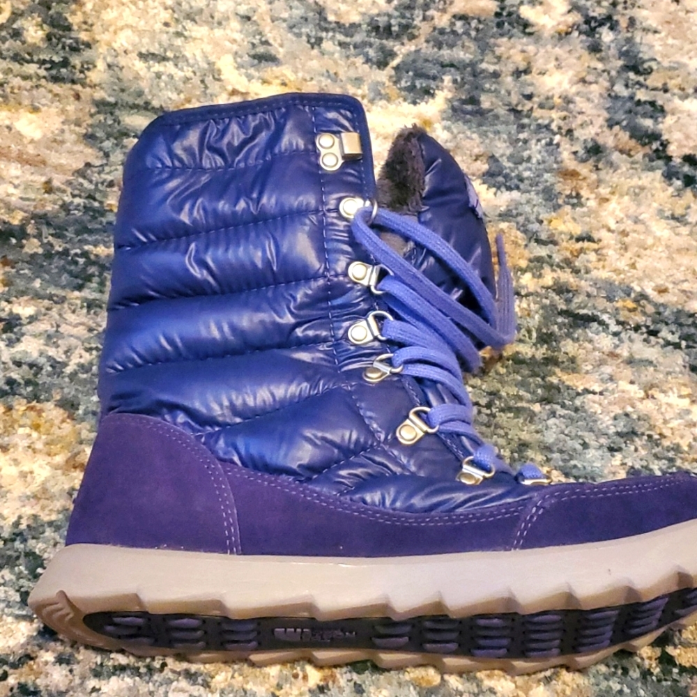 The North Face Thermoball Purple Snow Boot Womens size 8